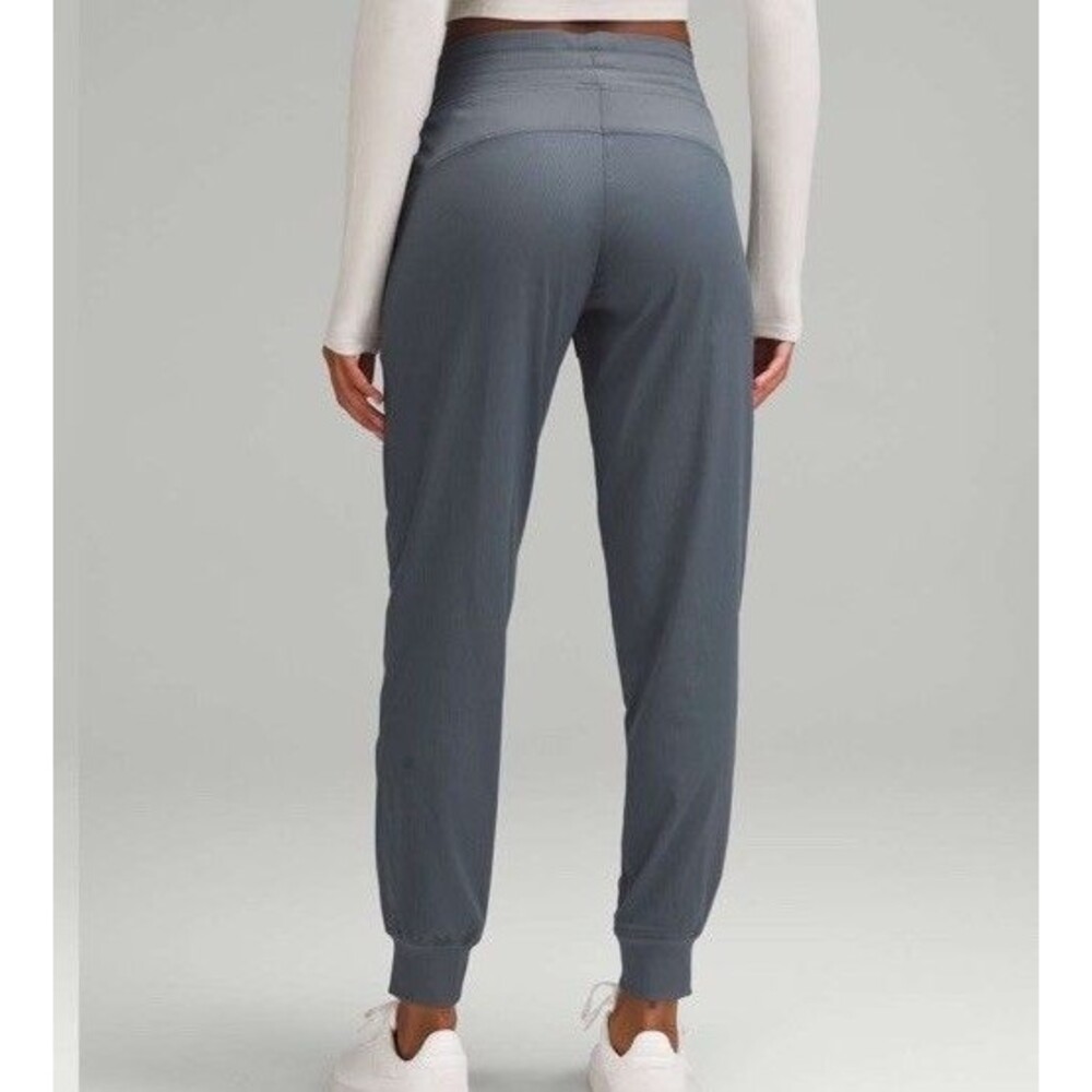 Lululemon Size 6 Dance Studio Jogger Full Length Mid Rise Blue